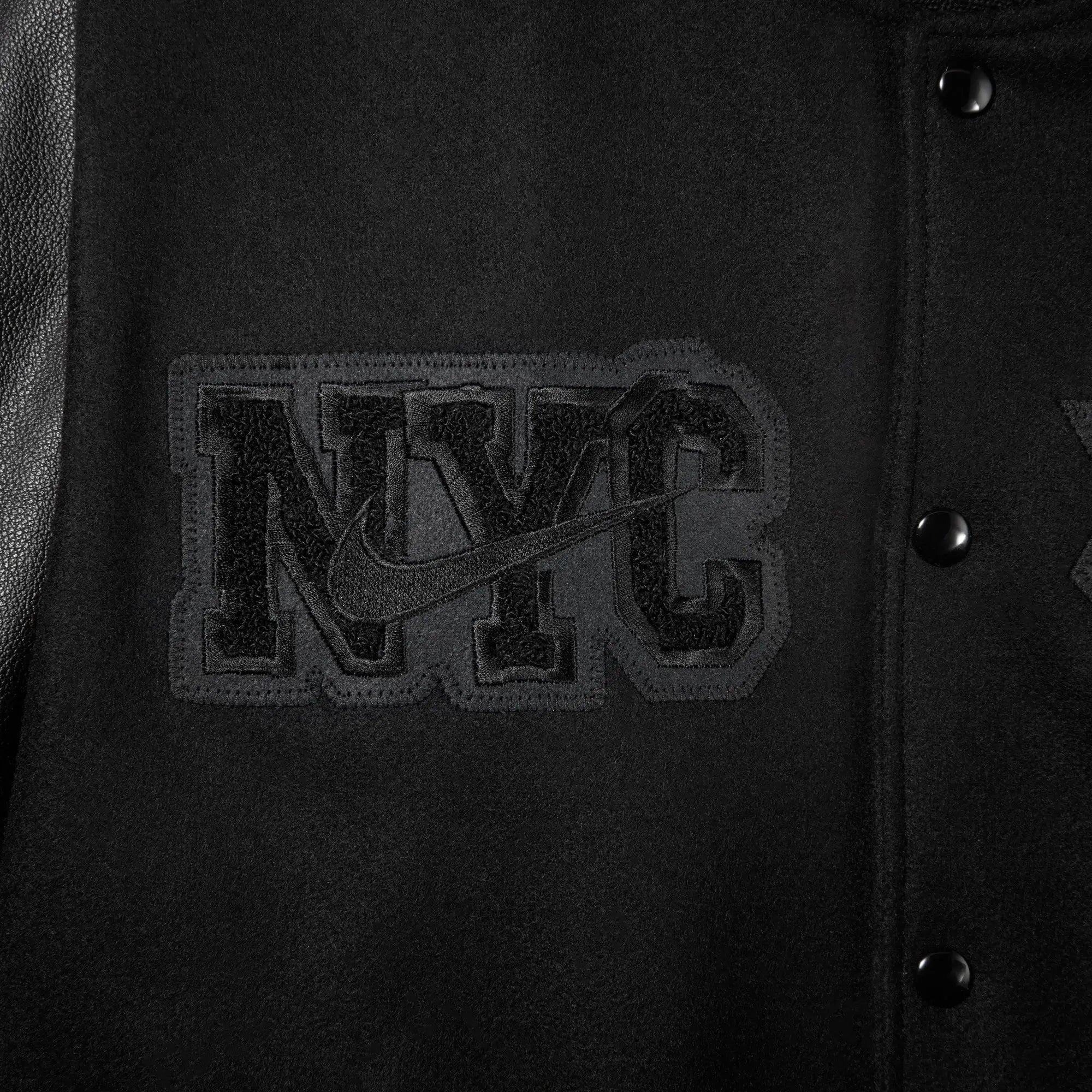Nike x Settlemier's New York Knicks Champions 2026 Jacket